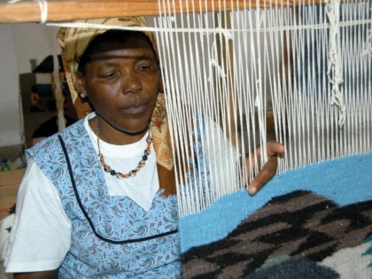 Lentswe la Oodi Weaver